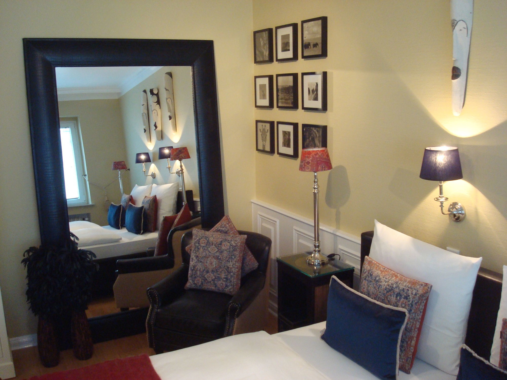 Sir & Lady Astor 3*