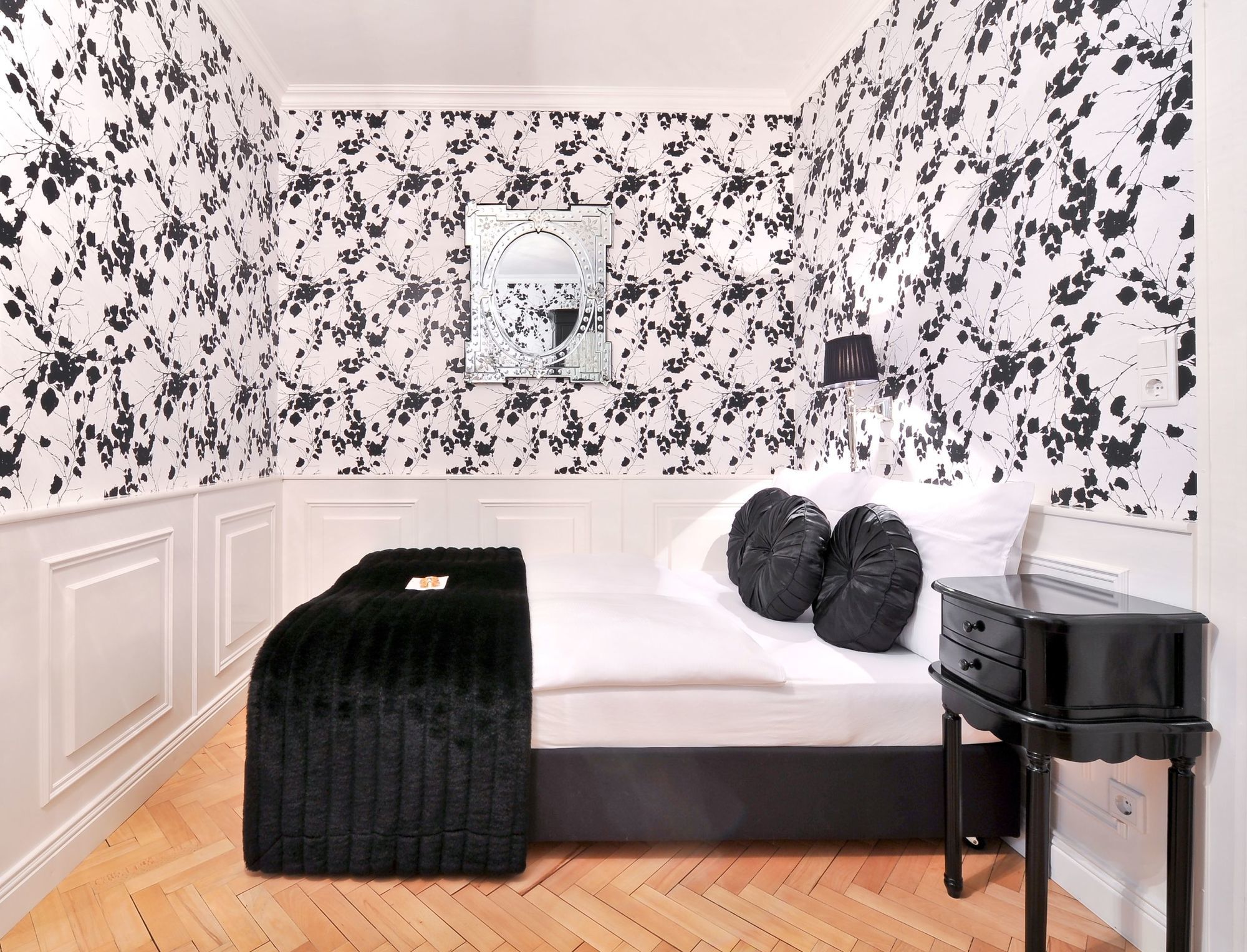 Sir & Lady Astor Отель 3*