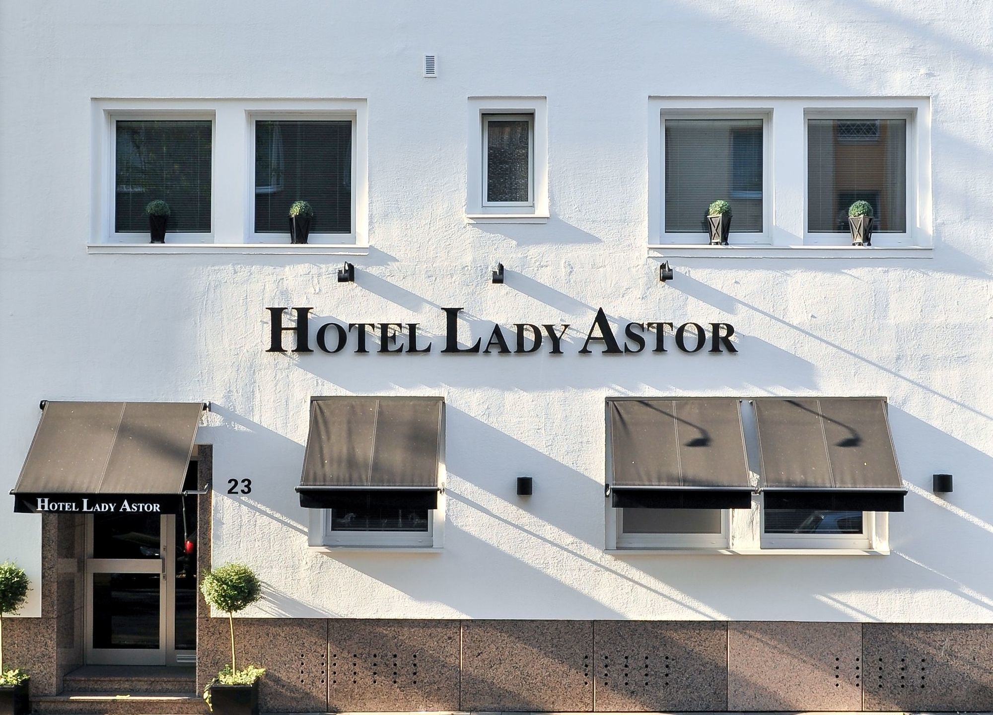 Sir & Lady Astor Hotel Düsseldorf